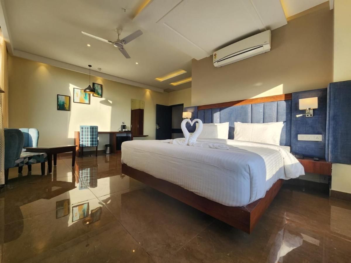 Aachman River And Valley View Resort Dharamshala - A Riverside Resort With Balcony View Exterior foto