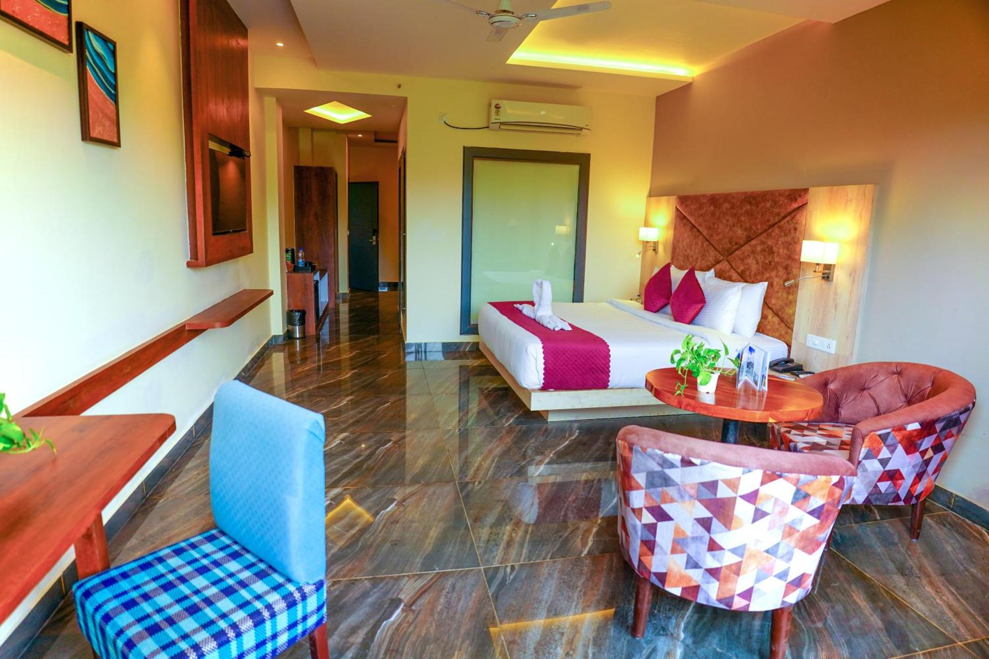 Aachman River And Valley View Resort Dharamshala - A Riverside Resort With Balcony View Exterior foto