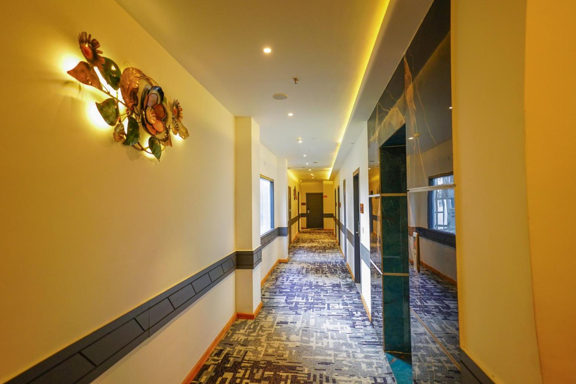 Aachman River And Valley View Resort Dharamshala - A Riverside Resort With Balcony View Exterior foto